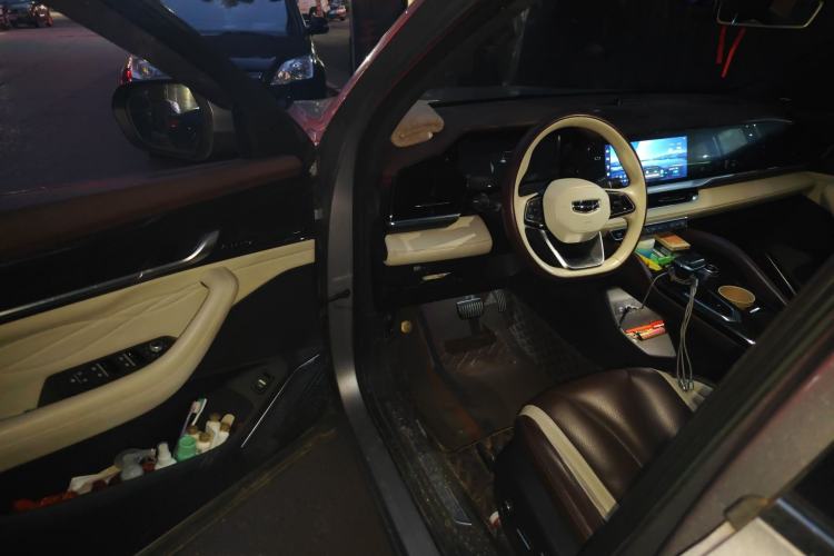 Used Geely Auto Monjaro L 2021 2.0TD High-Power Automatic All-Wheel Drive Luxury Version Driver Seat