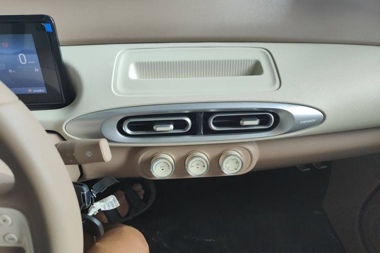 Used Wuling Hongguang MINIEV 2025 Four-Door Version Advanced Edition