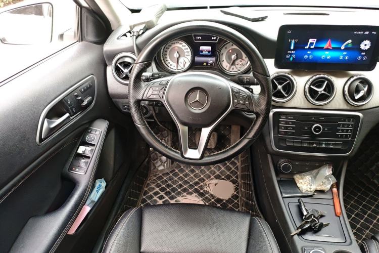 Used Mercedes-Benz GLA 2016 GLA 200 Fashion Model