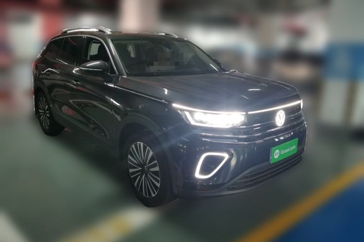 Used Volkswagen Tavendor 2024 330TSI Luxury Touring Edition