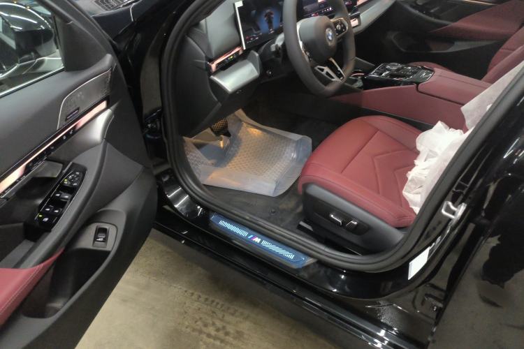 Used BMW 5 Series 2026 530Li Leading M Sport Package