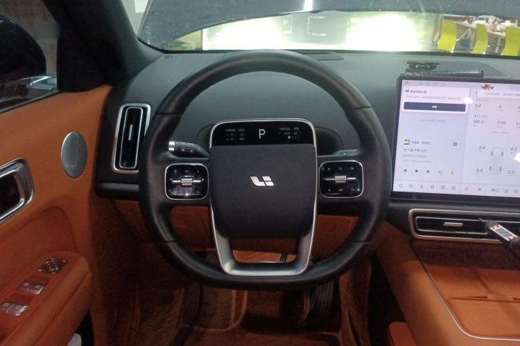 Used Li Auto L8 2024 Pro Model Steering Wheel