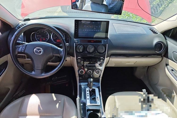 Used Mazda 6 2011 2.0L Automatic Luxury Version Center Console