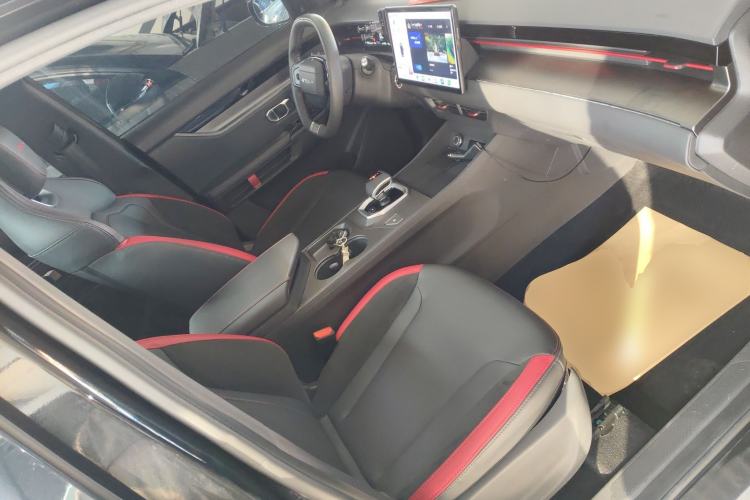 Used JETOUR Dashing 2023 1.5T DCT Starlight Shine Pro Edition