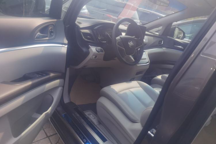 Used Buick GL8 2023 Land Executive Class Smart Enjoyment Model Driver Seat