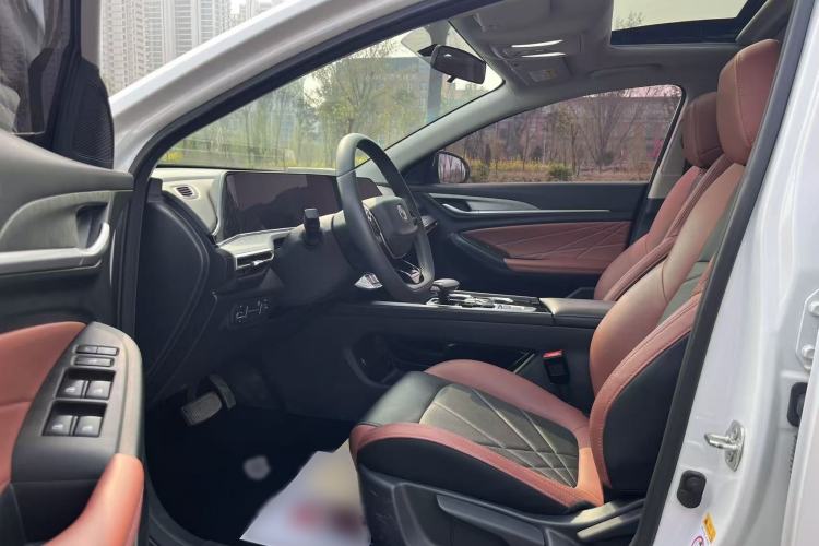 Used CHANGAN Eado 2023 Changan Edition PLUS Blue Whale NE 1.4T GDI DCT Prestige Version Interior 2