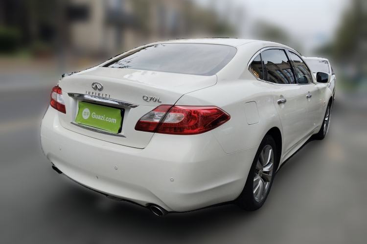 Used Infiniti Q70 2013 Q70L 2.5L Comfort Edition Rear Right 45 Deg