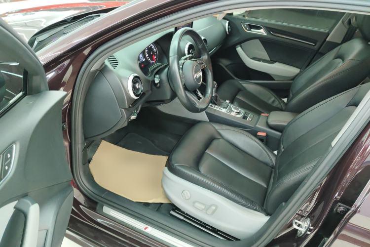 Used Audi A3 2018 30th Anniversary Edition Limousine 35 TFSI Fashion Model
