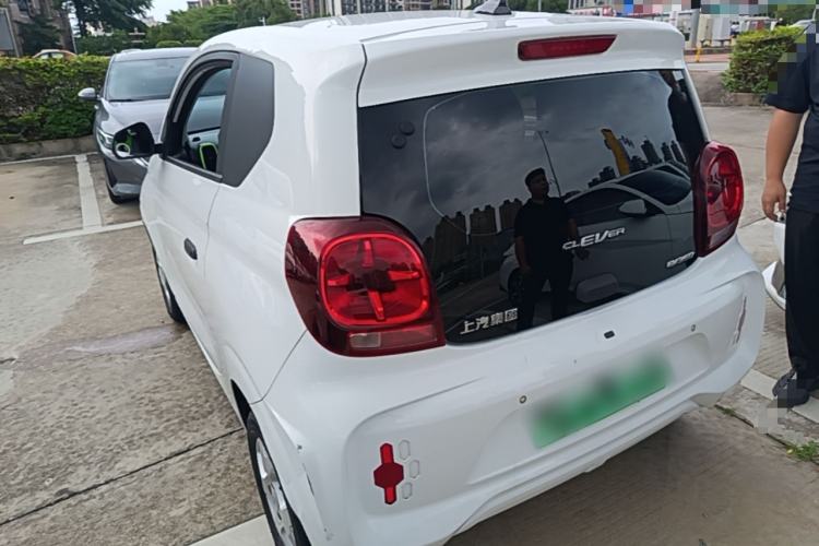 Used Roewe Clever 2021 302 km New Four-Seater Super-Efficient Version Rear Left 45 Deg