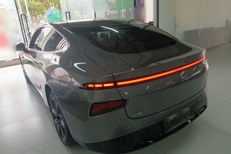 Used XPeng P7 2022 670E+