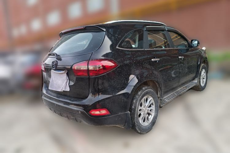 Used JMC Yusheng S350 2013 2.4T Automatic 2WD Diesel Luxury Edition 5 Seats
