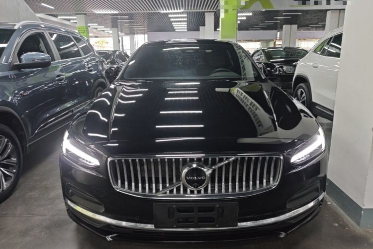 Used Volvo S90 2024 B5 Zhiyi Luxury Edition Front