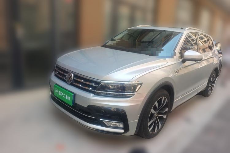 Used Volkswagen Tiguan L 2019 Restyled 330TSI Automatic Two-Wheel Drive R-Line Flagship Version China VI Standard