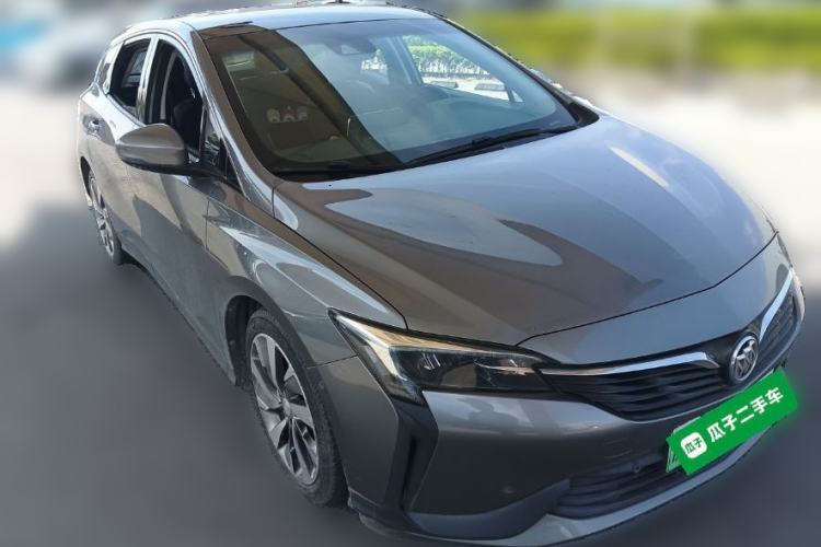 Used Buick Velite 6 2020 Plug-in Hybrid Connected Smart Model Front Right 45 Deg