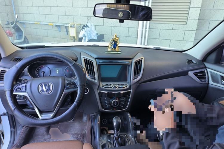 Used CHANGAN CS75 2017 Shangkui Edition 1.5T Automatic Fengxiang Model