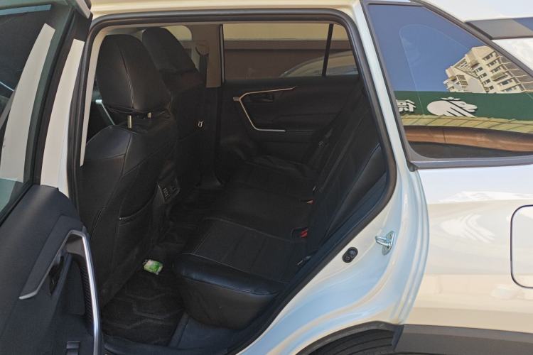 Used Toyota RAV4 2023 2.0L CVT Two-Wheel Drive Urban Edition