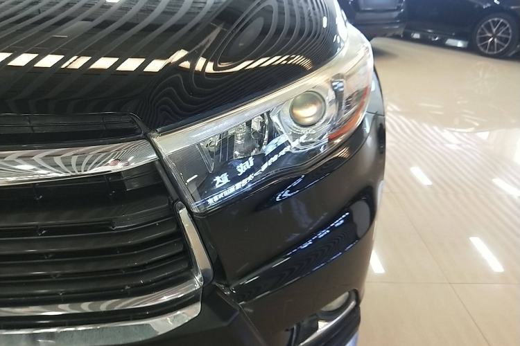 Used Toyota Highlander 2015 2.0T Four-Wheel Drive Luxury Edition 7-Seater

