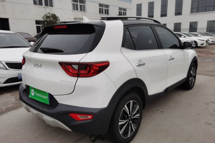Used Kia kx1 Stonic 2021 1.4L CVT Sunroof Model
