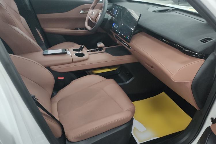 Used CHANGAN UNI-Z 2025 1.5T Luxury Version Right Front Seat