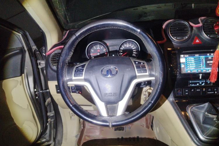 Used Haval H6 2011 2.0L Manual Two-Wheel Drive Elite Version