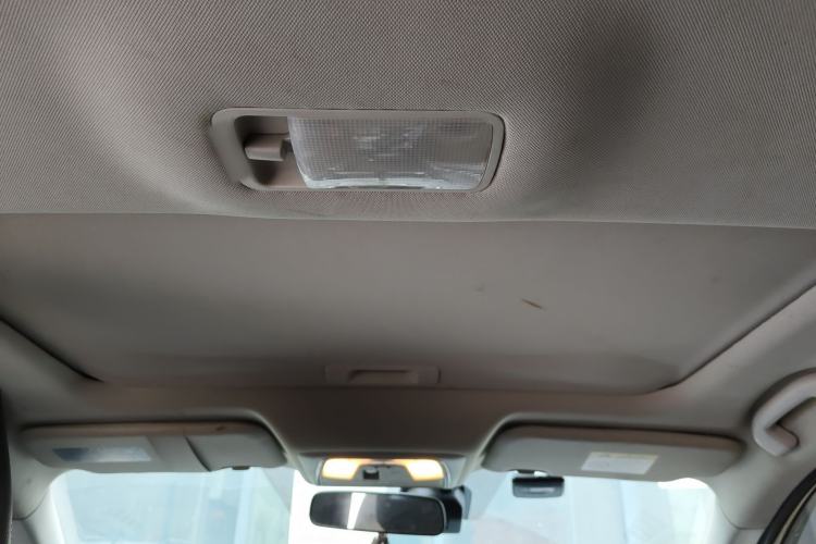 Used Venucia D60 2019 1.6L XL CVT Smart Connect Elite Edition
