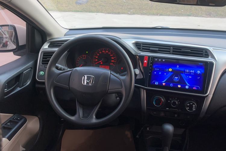 Used Honda City 2015 1.5L CVT Comfort Version
