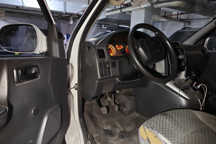 Used Jinbei Express 2020 2.0L Upgraded Version China VI Standard 6-Seater 1TZS
