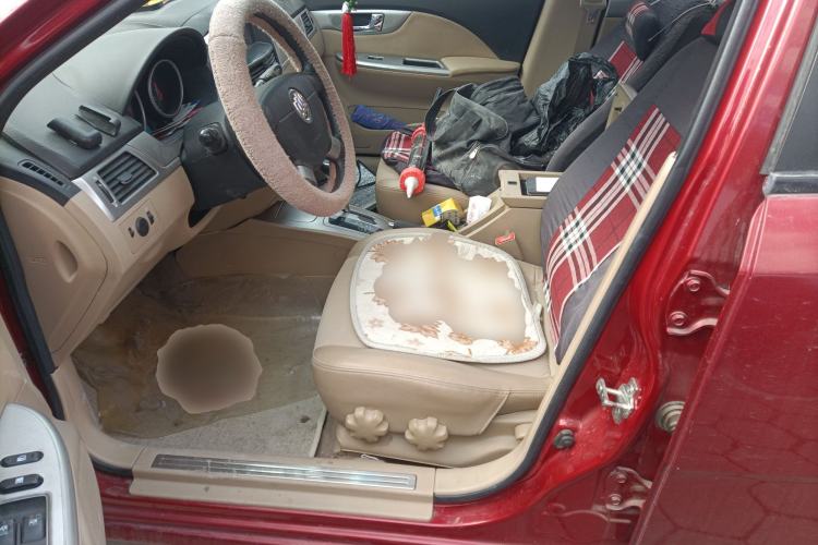 Used Buick Excelle 2013 1.5L Automatic Classic Model
