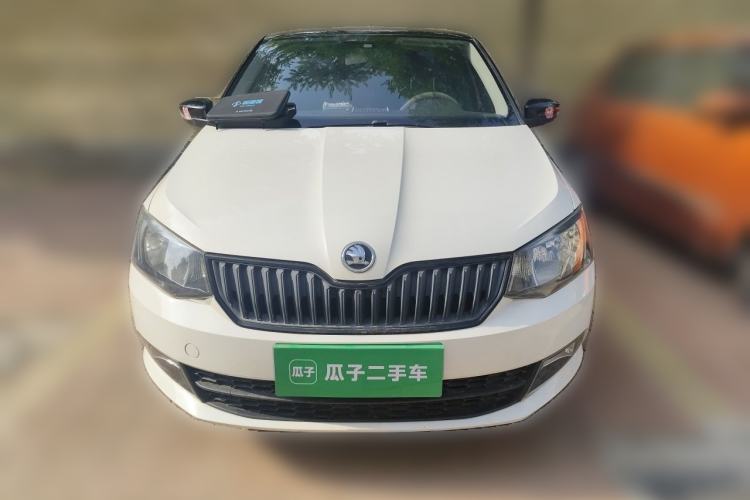 Used Skoda Fabia 2015 1.6L Automatic Sport Edition
