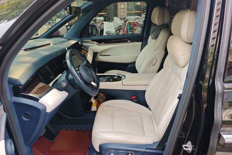 Used Zeekr 009 2022 WE Edition
