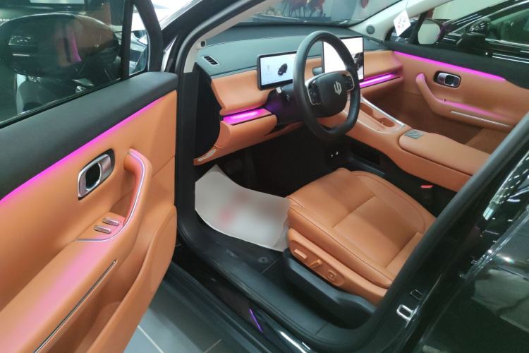 Used Leapmotor C16 2026 Extended-Range 280 LiDAR Zhizun Edition 6 Seats