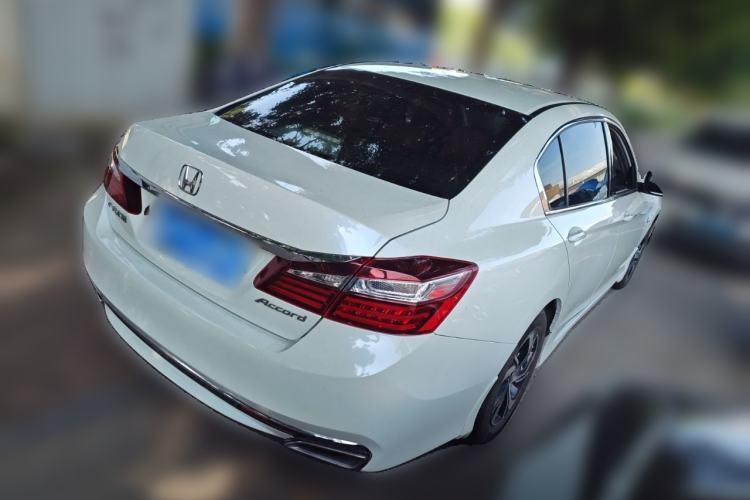 Used Honda Accord 2016 2.0L Comfort Edition
