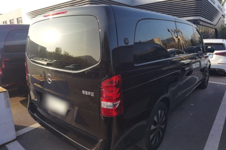 Used Mercedes-Benz Vito 2023 2.0T Business Version 7 Seats Exterior 5