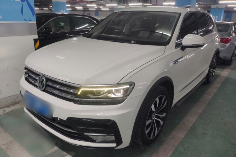 Used Volkswagen Tiguan L 2020 330TSI Automatic Two-Wheel Drive R-Line Flagship Version China VI Standard