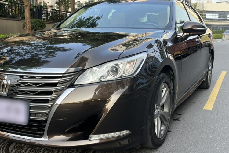 Used Toyota Crown 2015 2.0T Fashion Edition