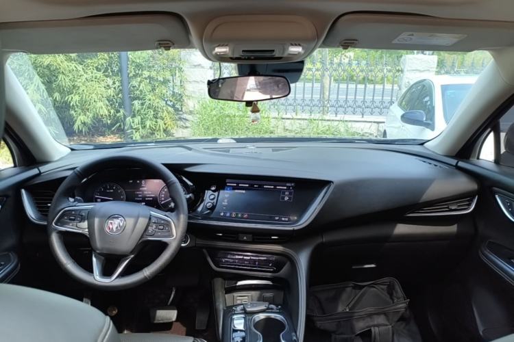 Used Buick Envision 2022 Encore S 552T Two-Wheel-Drive Luxury Model Center Console