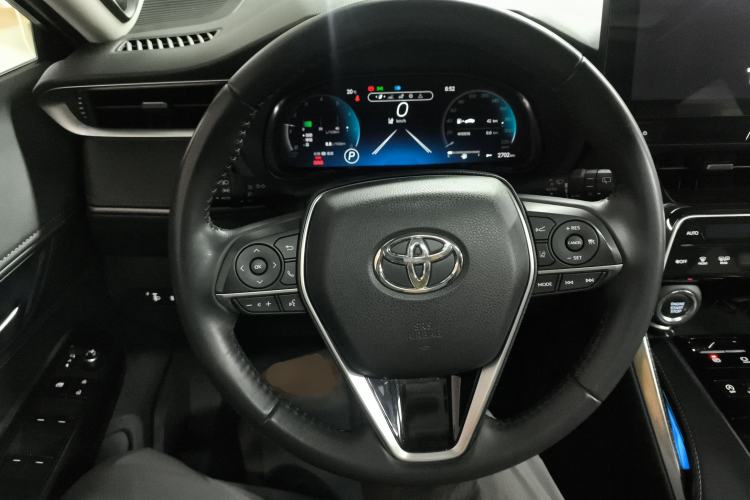 Used Toyota Venza 2023 2.0L CVT Two-Wheel Drive Prestige Version