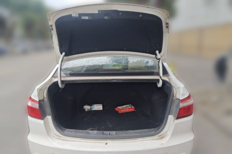 Used CHANGAN Alsvin V7 2015 1.6L Manual Enjoyment Model China IV Standard Trunk