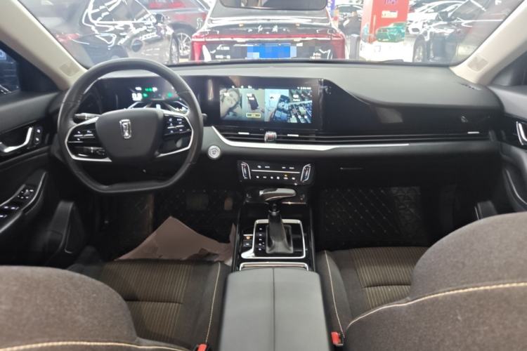 Used Bestune B70 2022 Third Generation 1.5T Automatic Enjoyment Version
