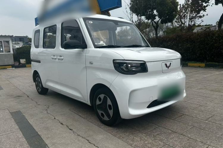 Used Wuling Zhiguang New Energy 2025 Standard Model Exterior 4