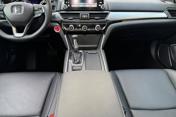 Used Honda Inspire 2019 260TURBO Jingyue Edition China VI Gear Lever