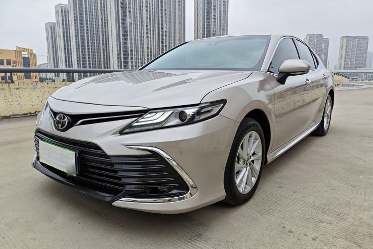 Used Toyota Camry 2023 2.0G Luxury Edition