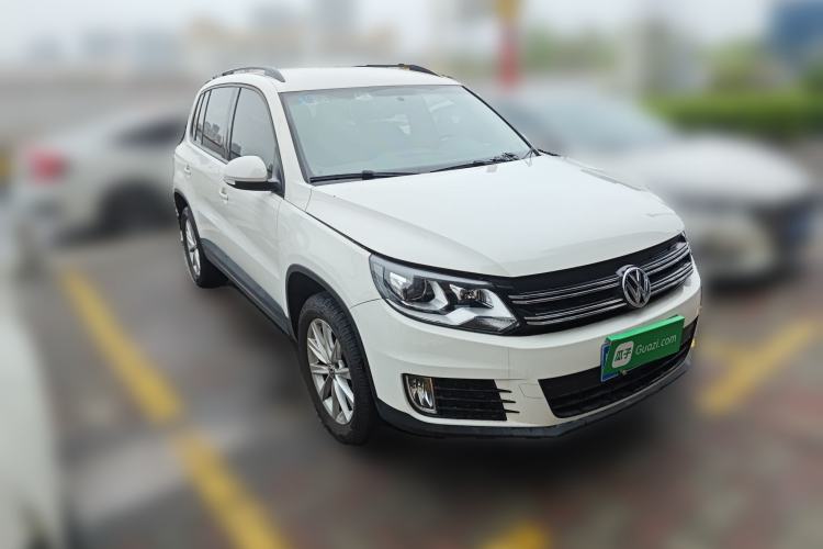 Used Volkswagen Tiguan 2016 280TSI Automatic Two-Wheel-Drive Silk Road Style Edition Front Right 45 Deg