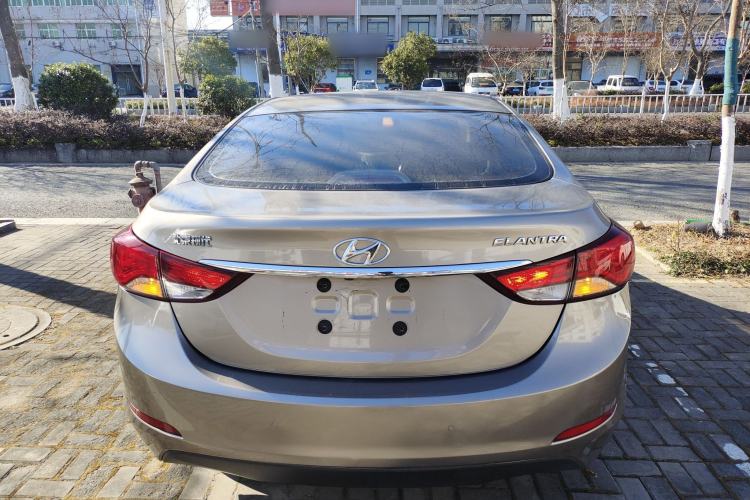 Used Hyundai Elantra (5th Generation / Langdong) 2016 1.6L Automatic Prestige Model
