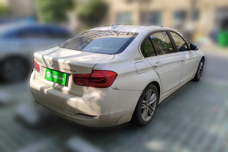 Used BMW 3 Series 2016 320Li Ambition Model
