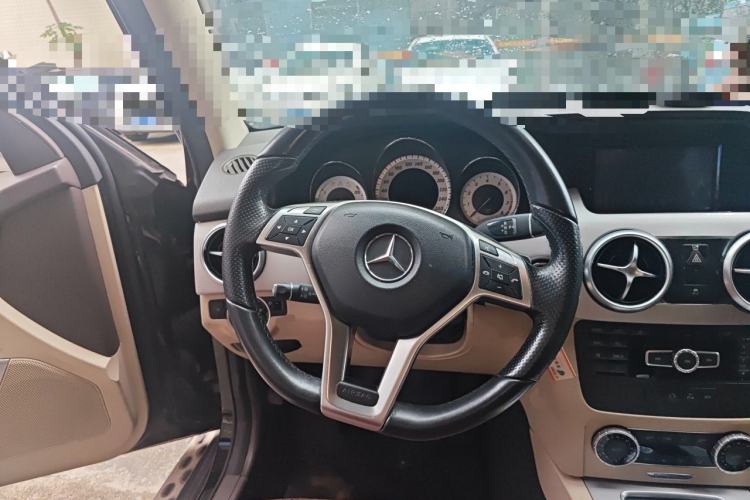 Used Mercedes-Benz GLK-Class 2015 GLK 260 4MATIC Dynamic Edition Ultimate Version
