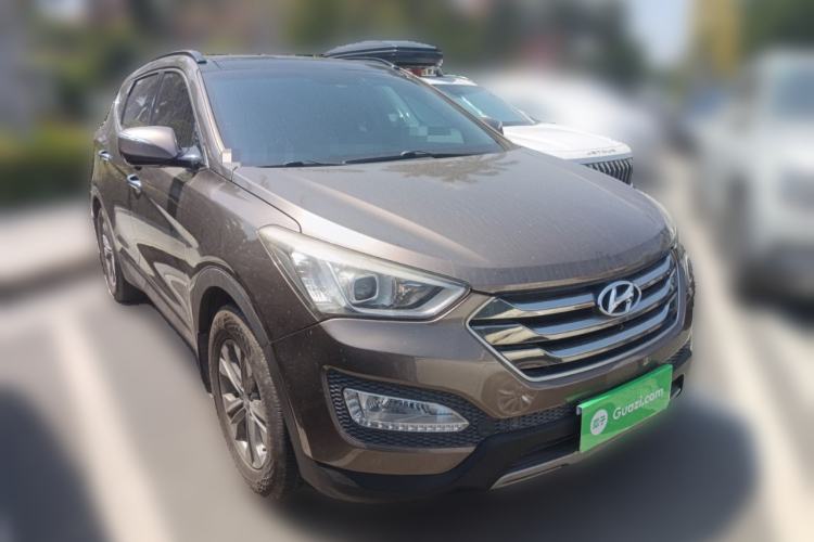 Used Hyundai Santa Fe 2015 2.0T Automatic Two-Wheel Drive Smart Version 5 Seats