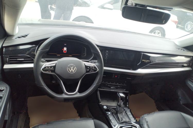 Used Volkswagen Passat 2023 Revised 330TSI Starry Elite Edition Center Console