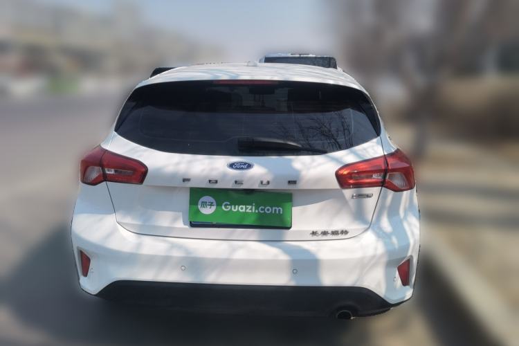 Used Ford Focus 2019 Hatchback EcoBoost 180 Automatic Trendy Model
