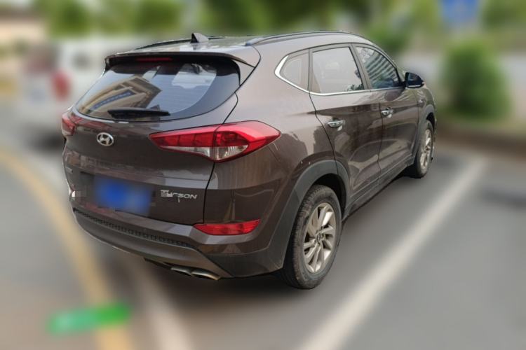 Used Hyundai Tucson 2015 1.6T Dual-Clutch Two-Wheel-Drive Smart Model Rear Right 45 Deg